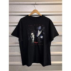 The Batman Robert Pattinson Deadstock Graphic Black Tee XL